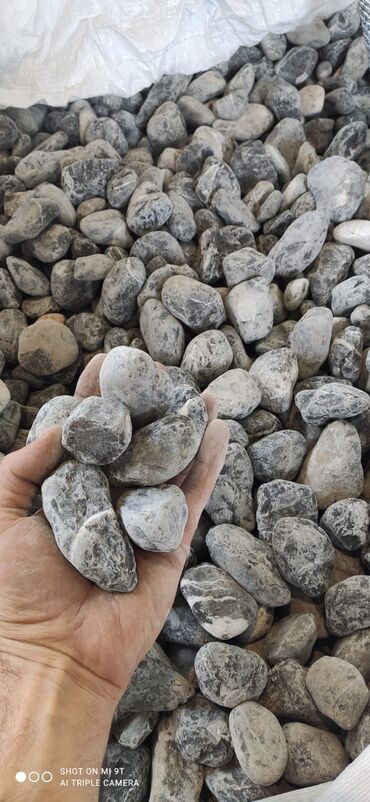 Dekorativ daşlar: Tam təbii Dekorativ ağ daşlar. Ağ və müxtəlif rənglərdə mövcuddur -da lalafo.az — 14 Dekorativ daşlar: Tam təbii Dekorativ ağ daşlar. Ağ və müxtəlif rənglərdə mövcuddur — 14