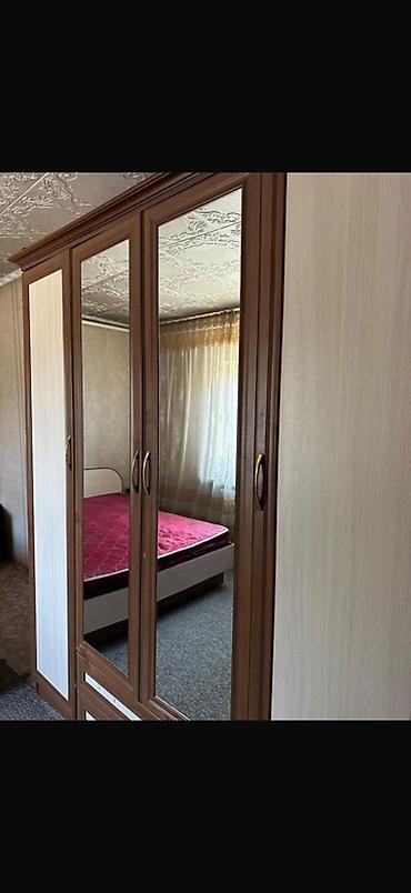 Уктоочу бөлмө гарнитурлары: Уктоочу бөлмө гарнитуру, Колдонулган, Эки кишилик керебет, түсү - Күрөң — 2