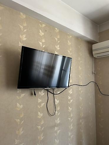 ТВ и видео: Hisense LED televizor + divar asqısı - Ekran: təxminən 32–40 düym — 2