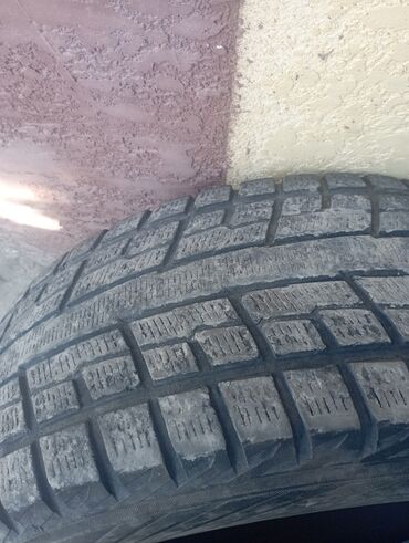 шины r14c: Шиналар 265 / 65 / R 17, Кыш, Колдонулган, Жол тандабастар (АТ/МТ), Жапония, Yokohama