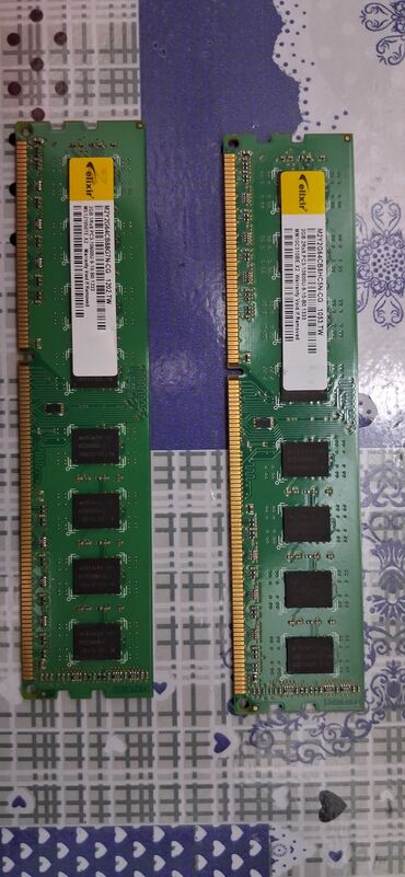 Sərt disklər (HDD): Operativ yaddaş (RAM) 4 GB, 1333 Mhz, DDR3, PC üçün