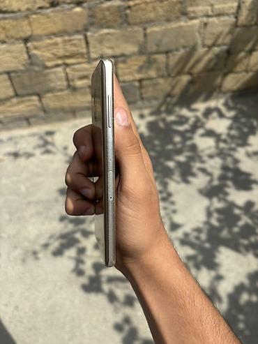xiaomi pad mini: Samsung Galaxy A8, 32 GB, rəng - Qızılı, Barmaq izi — 2