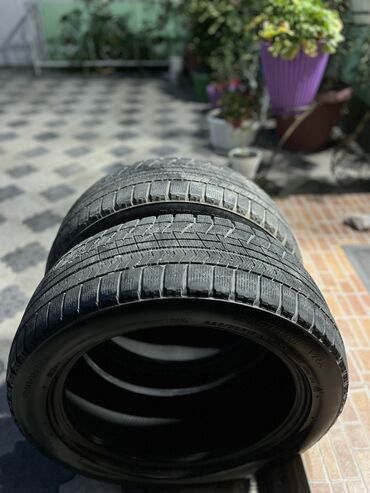 Шины: Шины 225 / 50 / R 17, Зима, Б/у, Пара, Легковые, Япония, Bridgestone