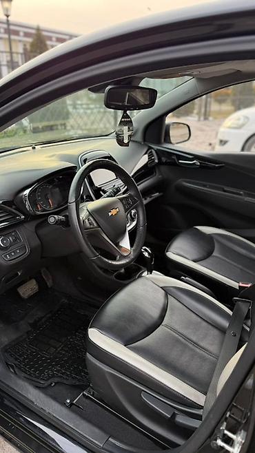 Chevrolet: Chevrolet Spark: 2018 г., 1 л, Робот, Бензин, Хэтчбэк — 7