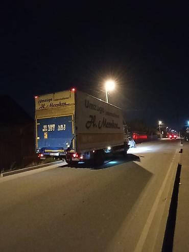 Другие услуги грузоперевозок: Грузоперевозки тентованными и фургонными автомобилями - Автопарк — 16