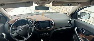 VAZ (LADA): VAZ (LADA) Vesta: 1.8 l | 2016 il 150000 km Sedan — 10