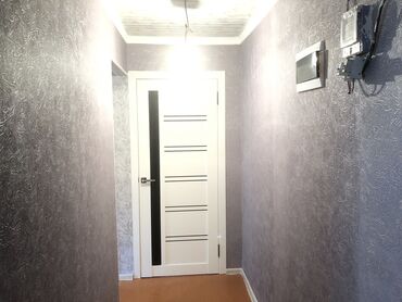 квартиры военно антоновка: 3 комнаты, 58 м², Не угловая, 2 этаж, Свежий ремонт