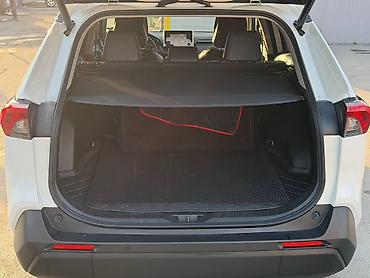 range rover evoque: Toyota RAV4: 2021 г., 2.5 л, Гибрид, Кроссовер — 9