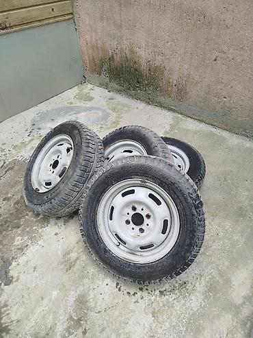 r13 ваз: Продаю резину с дисками 175 70 13! разболтовка 4:98 стояли на ваз — 1