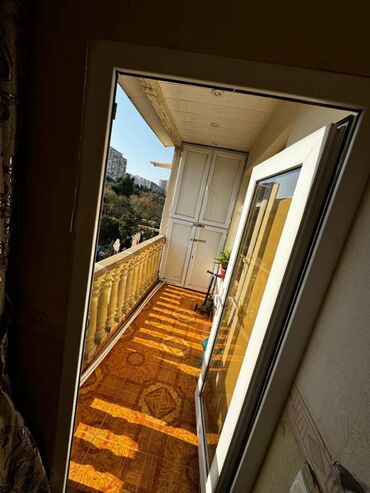 Köhnə tikili: Bakı, 5 otaqlı, Köhnə tikili, m. Həzi Aslanov, 120 kv. m — 12