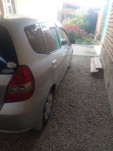 Honda: Honda Fit: 2003 г., 1.3 л, Бензин