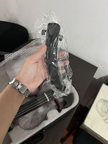 Скрипкалар: Электроскрипка со струнодержателем и активной электроникой в комплекте — 6