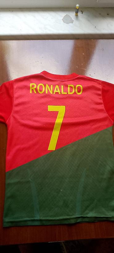 usaq masn: Portuqaliya millisinin futbol köynəyi – Ronaldo 7 - Rənglər: üst — 1