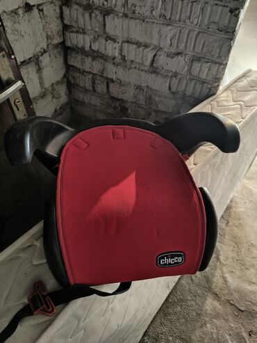 купить детское кресло в машину: Автокресло, түсү - Кызыл, Колдонулган