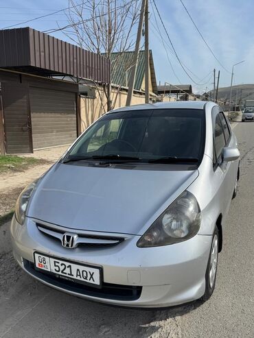 Honda: Honda Fit: 2002 г., 1.3 л, Вариатор, Газ