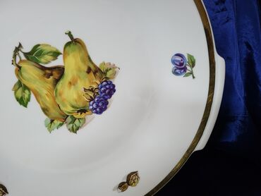 Ostali antikviteti: Kahla porcelanski servirni tanjir 7g.Nemacka. Oval je perfektan — 3