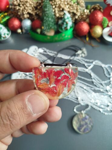 Boyunbağılar: Dəyərli xanımlarımız və qızlarımız üçün bir birindən gözəl boyunbağı — 14