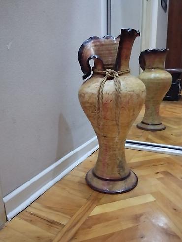 aloy gülü: Bir vaza, Keramika — 10