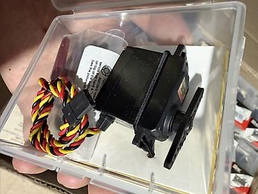 haktan pack: Цифровая сервомашинка Hitec HS-5245MG (Programmable Digital Mini) — 4