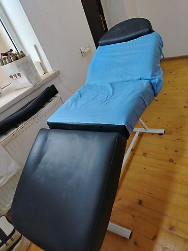 dus masaj: Kosmetoloji/prosedur masası - İki hissəli yastıqlı səth: baş və ayaq — 1