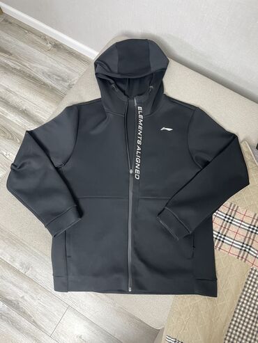 Спортивные костюмы: Lining