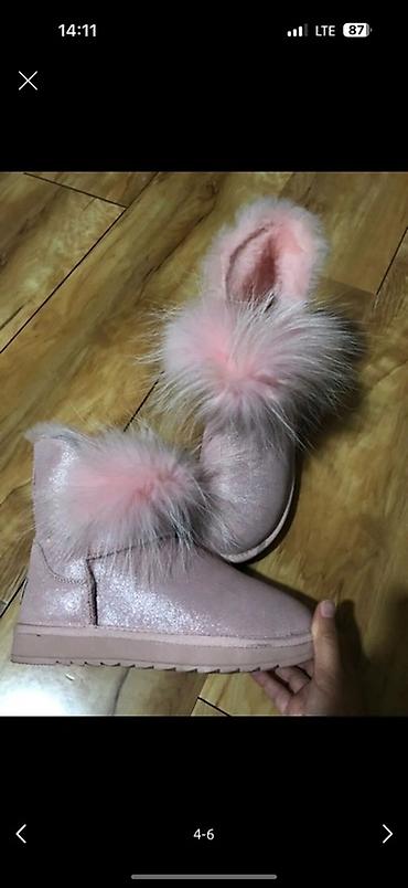 Уггилер: Уггилер, 37, UGG, Колдонулган, түсү - Кызгылт — 3