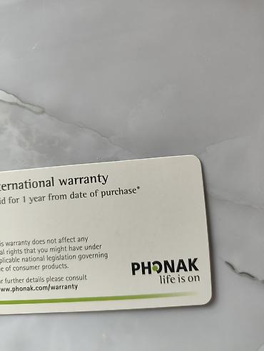 Слуховые аппараты: Слуховой аппарат Phonak Baseo Q (заушный) Комплектация: - Слуховой — 1