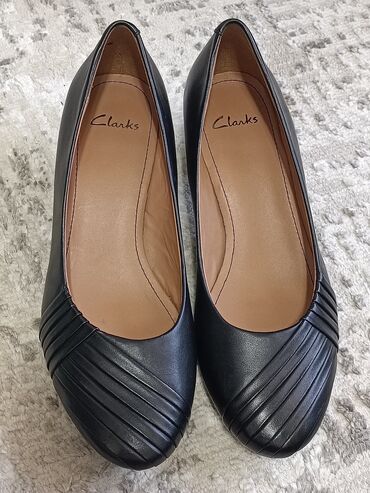 туфли кожаные: Туфли Clarks, 36.5, цвет - Черный