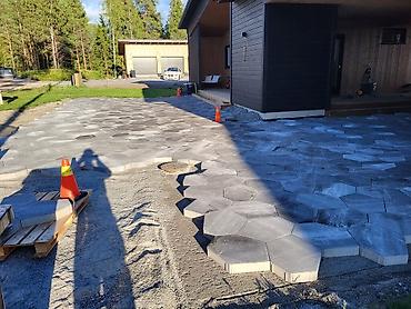 Укладка плитки: 🏡 Премиальная укладка брусчатки под ключ Компания «Таш Мастер ООО» — 8