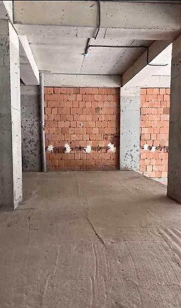 caravan satışı: Satılır obyekt 113 m², Ağ şəhər q. 1 250 000 AZN 113 m² Sahə Çıxarış — 4