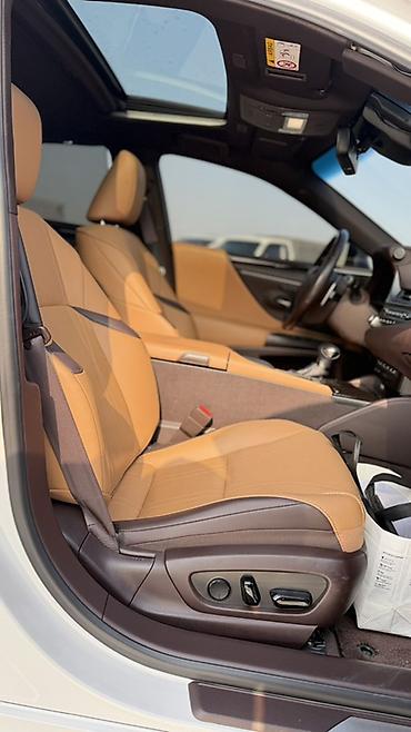 Lexus: Lexus ES: 2020 г., 2.5 л, Вариатор, Гибрид, Седан — 14