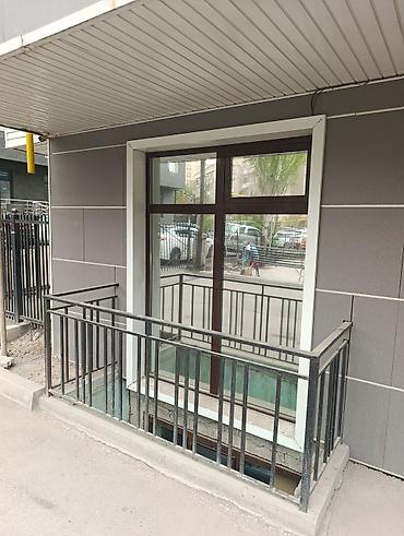 микра: Сдаю Офис целиком: 63 м², В жилом комплексе, С ремонтом, С отдельным входом — 3