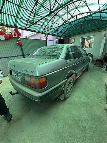 ef m: Volkswagen Passat: 1993 г., 1.8 л, Механика, Бензин, Седан — 4
