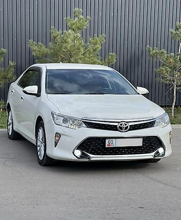 100 с4: Toyota Camry: 2017 г., 2.5 л, Автомат, Бензин, Седан — 3