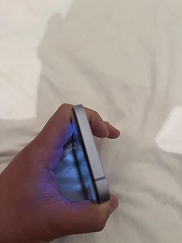 Apple iPhone: IPhone 12, Б/у, 128 ГБ, Зарядное устройство, Защитное стекло, Чехол, 77 % — 5