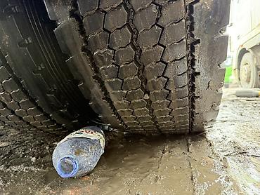 Тягачи: Тягач, DAF, 2018 г., Тентованный — 13