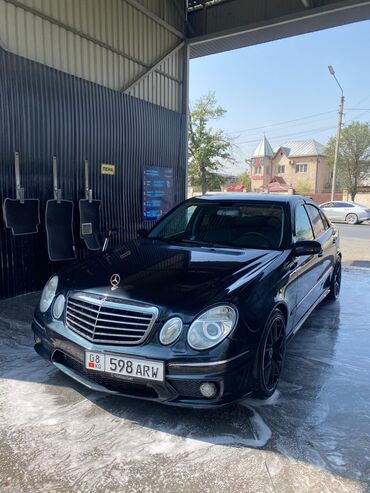 киридит машина: Mercedes-Benz E-Class: 2002 г., 5 л, Автомат, Бензин, Седан