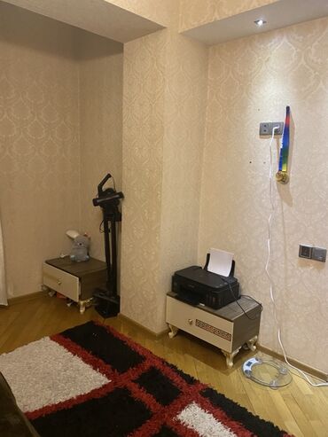 Mənzil kirayələyirəm: 2 otaqlı, 70 kv. m -da lalafo.az — 11 Mənzil kirayələyirəm: 2 otaqlı, 70 kv. m — 11