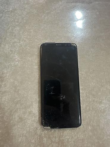 телефон fly selfie 1: Samsung Galaxy S8, 64 ГБ, цвет - Золотой, Битый — 2