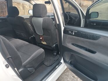 Toyota: Toyota Ipsum: 2004 г., 2.4 л, Автомат, Бензин, Минивэн — 14