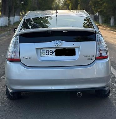 49cc moto: Toyota Prius: 1.5 l | 2006 il Hetçbek — 2
