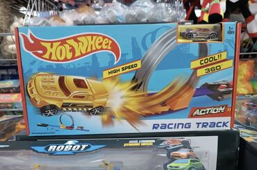 oyuncaq uşaq: Hotwhell 360 hər bir uşağın sevəcəyi oyuncaqdır. Sürət avtomobili