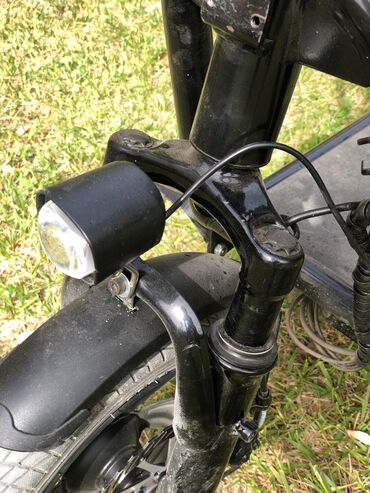 Elektrikli samokatlar: İşlənmiş Elektrik samokat 12", 501 - 750 Vt, 36 - 45 km/s, Ünvandan götürmə — 7