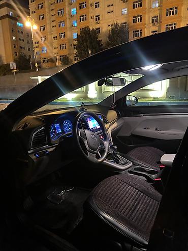 ravon 2: Hyundai Elantra: 2 l | 2016 il Sedan — 6