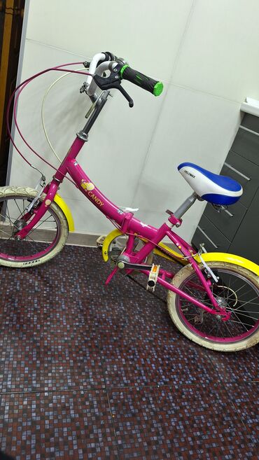 пилотка детская: Продаю детский велосипед. Б/ У. 5- ти скоростной . Хорошее
