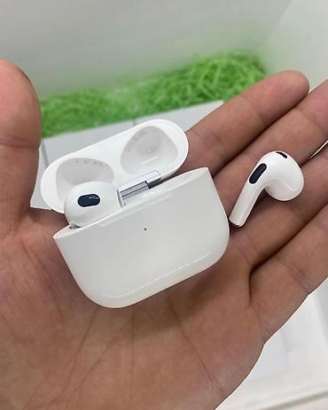 apple charger: Airpods 3 Premium Class. 55Yox 25 AZN Endirim Məhsul bitənə kimi — 4