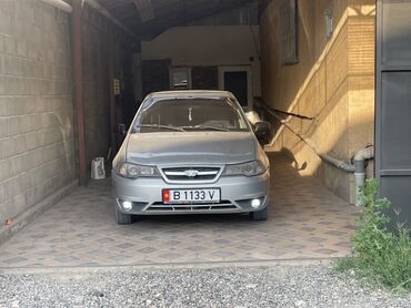 продаю авто в аварийном состоянии: Продаю или меняю 1)Нексия 1.6 🏎️ 2)2011год 3)Электро пакет и Гур есть