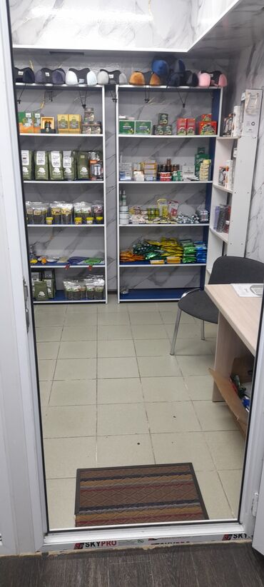 сдаю помещение под офис: Сдаю Офис, 10 м², В частном доме, 1 линия