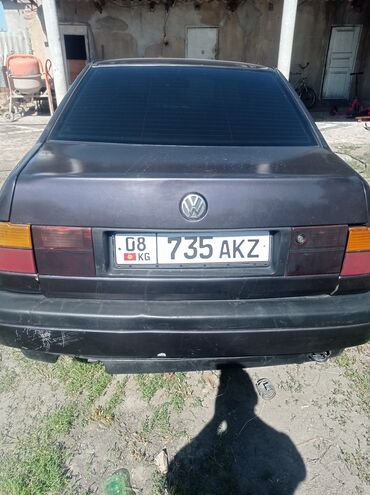 выхлоп 4 8: Volkswagen Vento: 1993 г., 1.8 л, Механика, Бензин, Седан