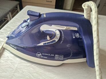 профессиональный фен: Утюг Philips, Паровой, Металлокерамический, Самоочистка